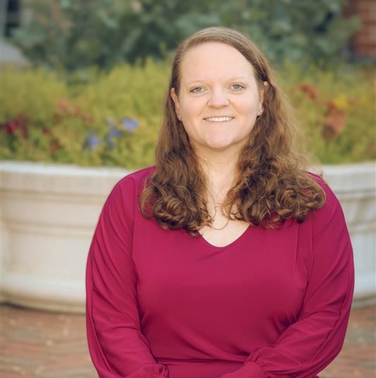 Virginia Murray Headshot Square